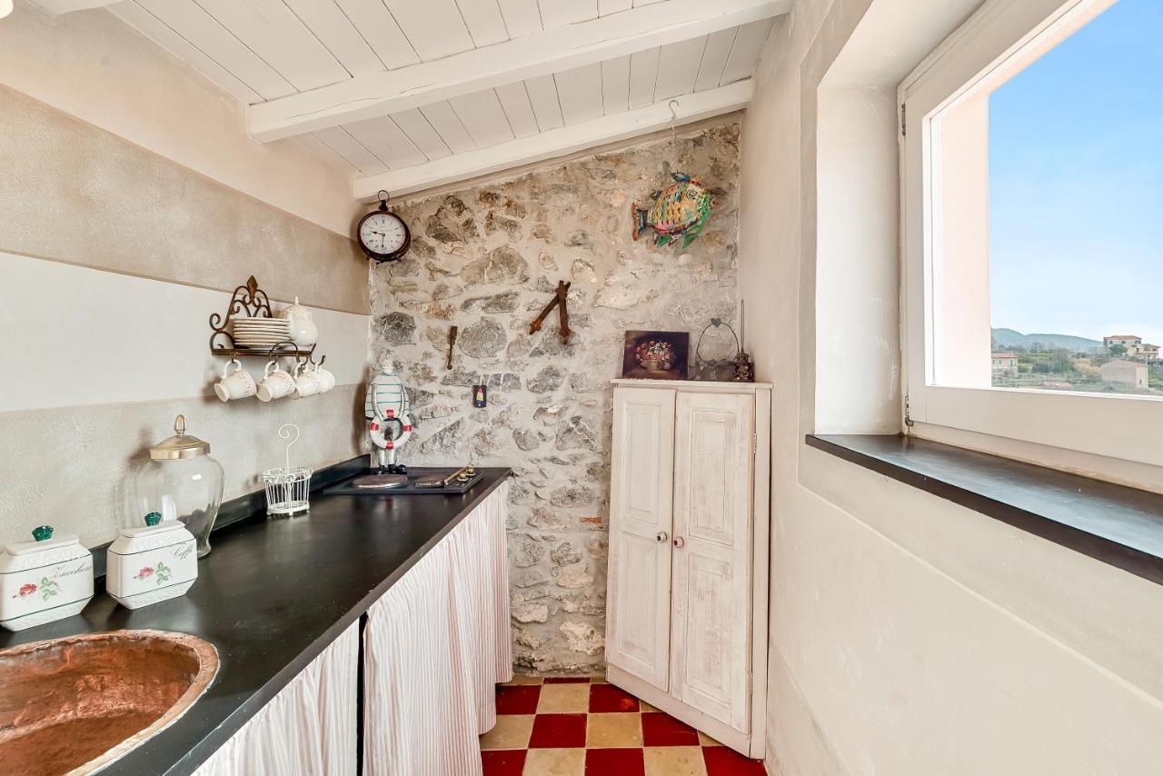 Casa Monella * La Spezia